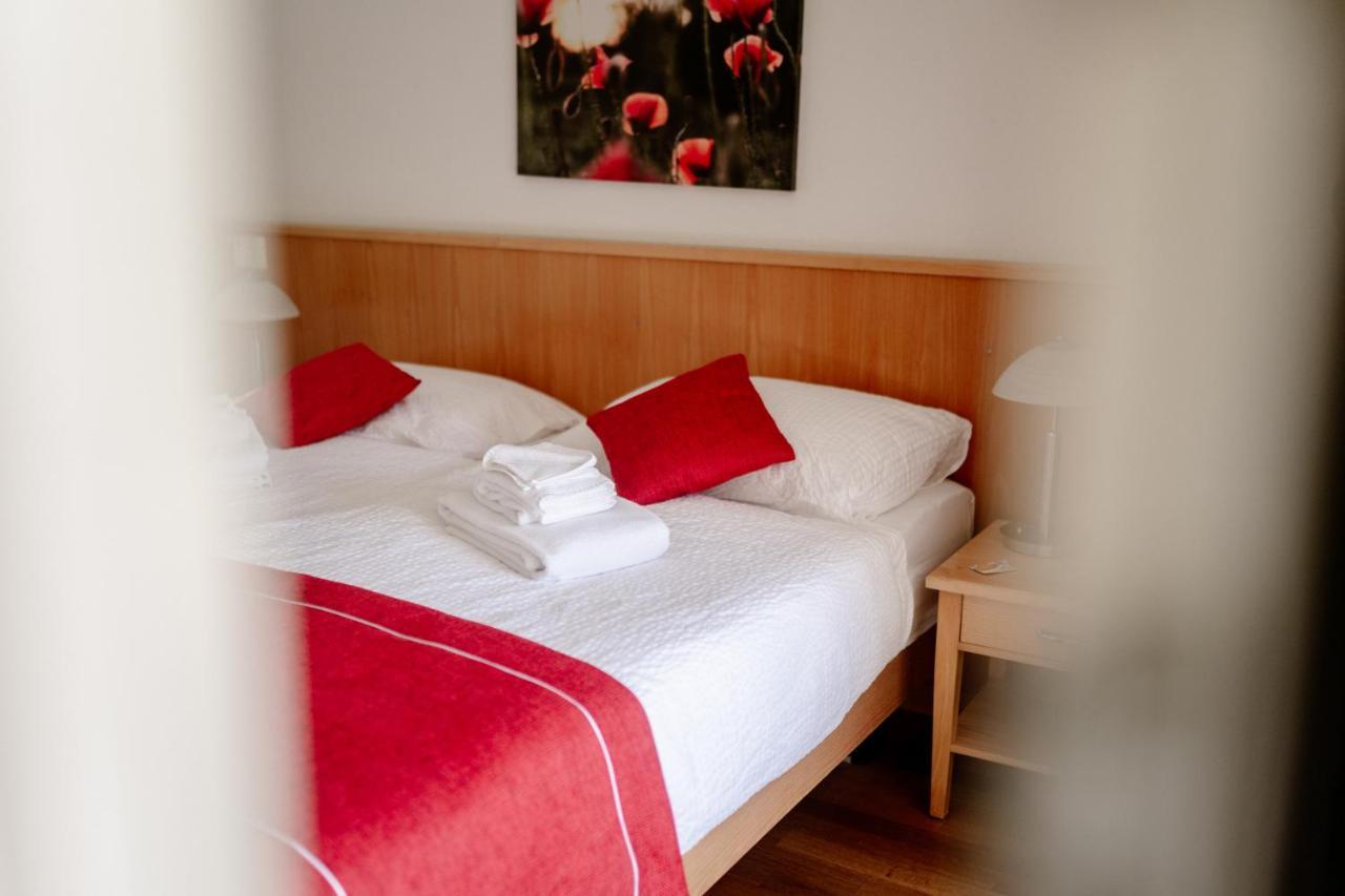 Parkhotel Emmaus - Casa del Sole Ascona Bagian luar foto